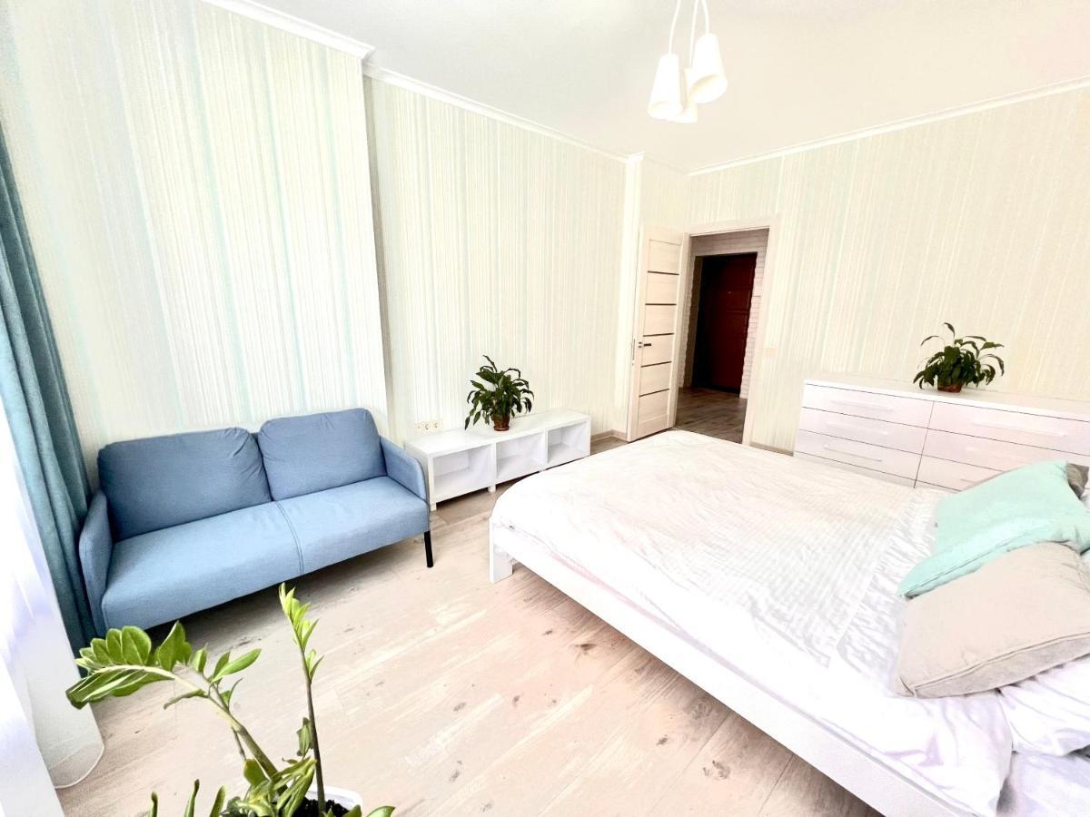 Osapart Cozy Apartment In A Complex Semycvit Lviv Extérieur photo