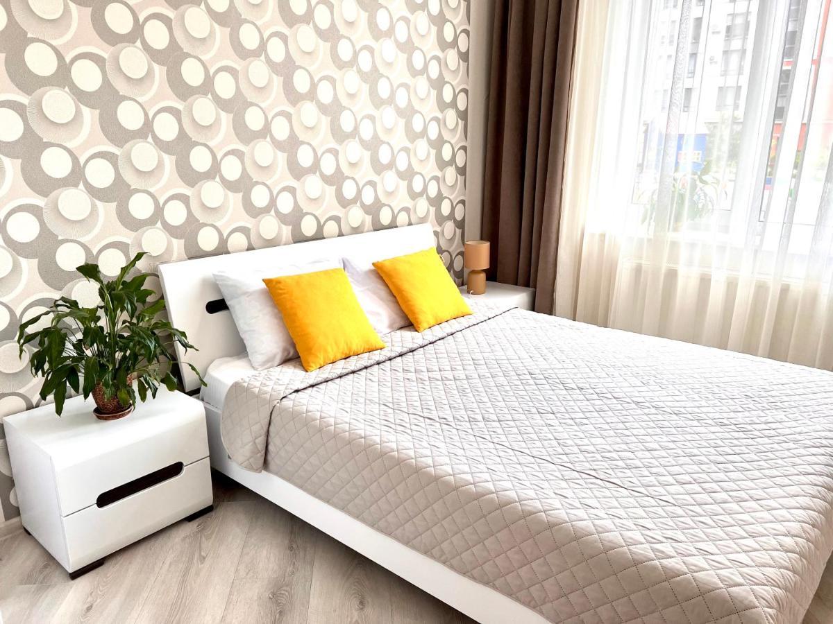 Osapart Cozy Apartment In A Complex Semycvit Lviv Extérieur photo