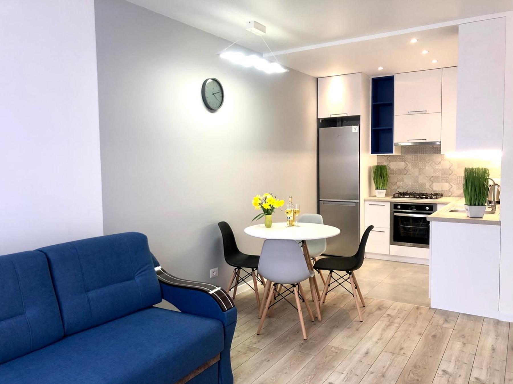 Osapart Cozy Apartment In A Complex Semycvit Lviv Extérieur photo